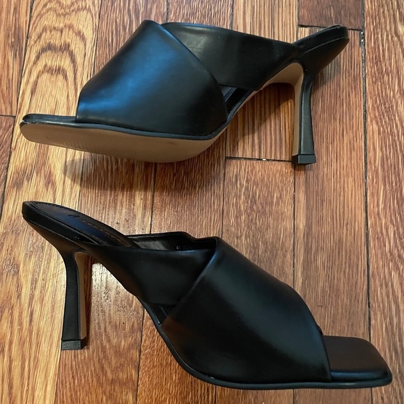 Topshop Skyla Slide Sandal - Picture 3 of 7